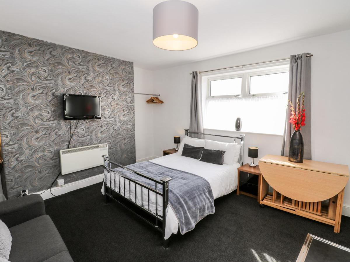 Mowbray 7 Apartment Bridlington Exterior photo